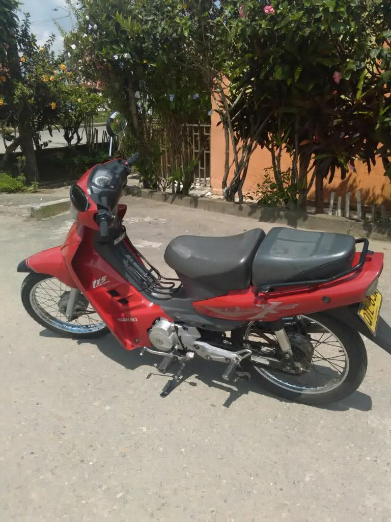 Gangaso Moto Vivax en Quimbaya