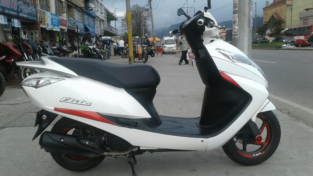 Se Vende Hermosa Honda Élite Mod 2015