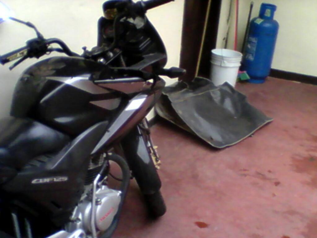 Vendo Honda 125 Ojo Solo Targeta Lea Bie