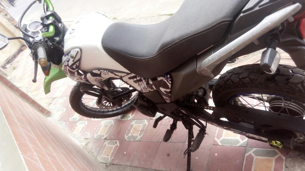 Vendo O Cambio Akt Tt 150 Papeles Nuevos