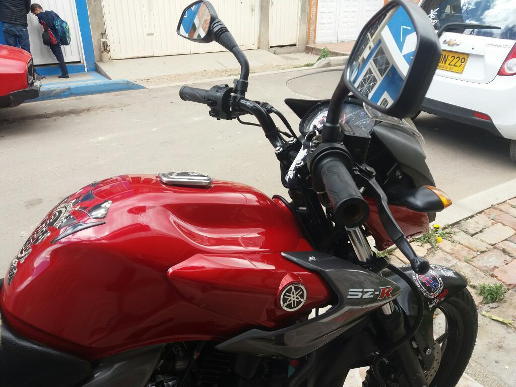 Yamaha Szr 2015