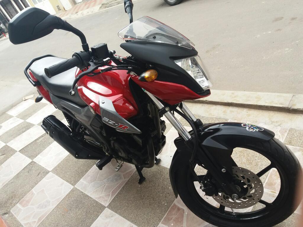 Yamaha Szr 2015