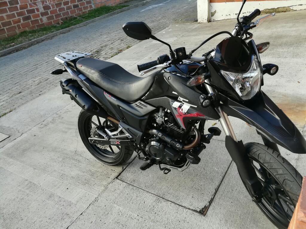 Vendo Moto Ttx 180 Akt