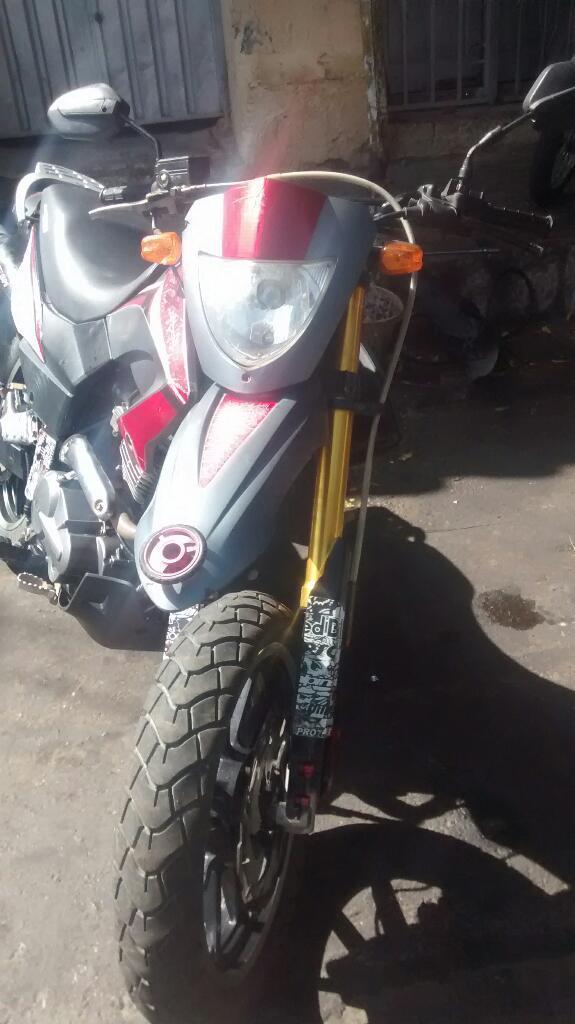 Linda Tx Solo Titulo