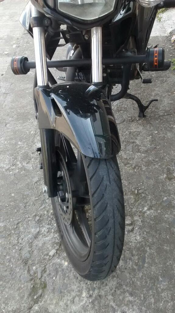 Vendo Honda Invicta 2015