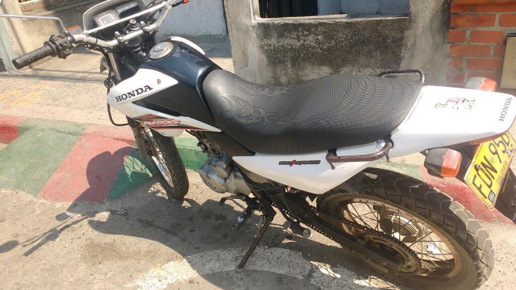 Vendo Barata Hoda Bross Modelo 2007