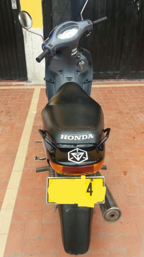 Vendo Moto Biz100 Honda