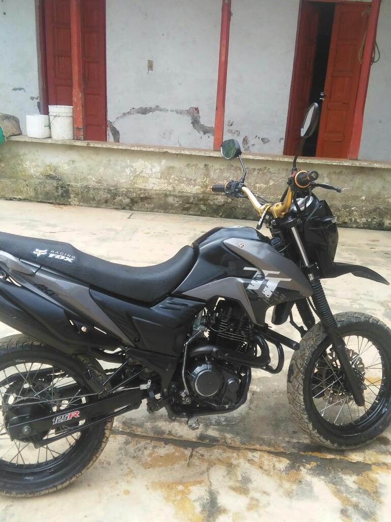 Vendo Moto Tt R150 Muy Buen Estado