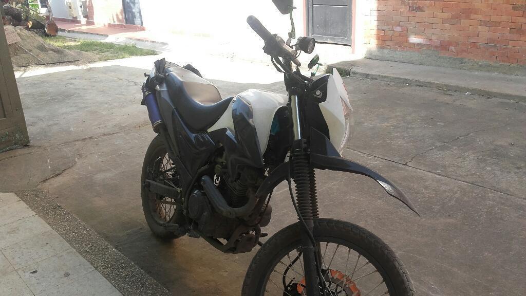 Vendo Moto Exelente Estado