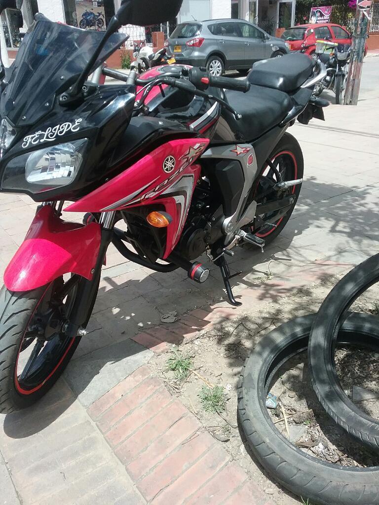 Vendo Hermosa Moto2016