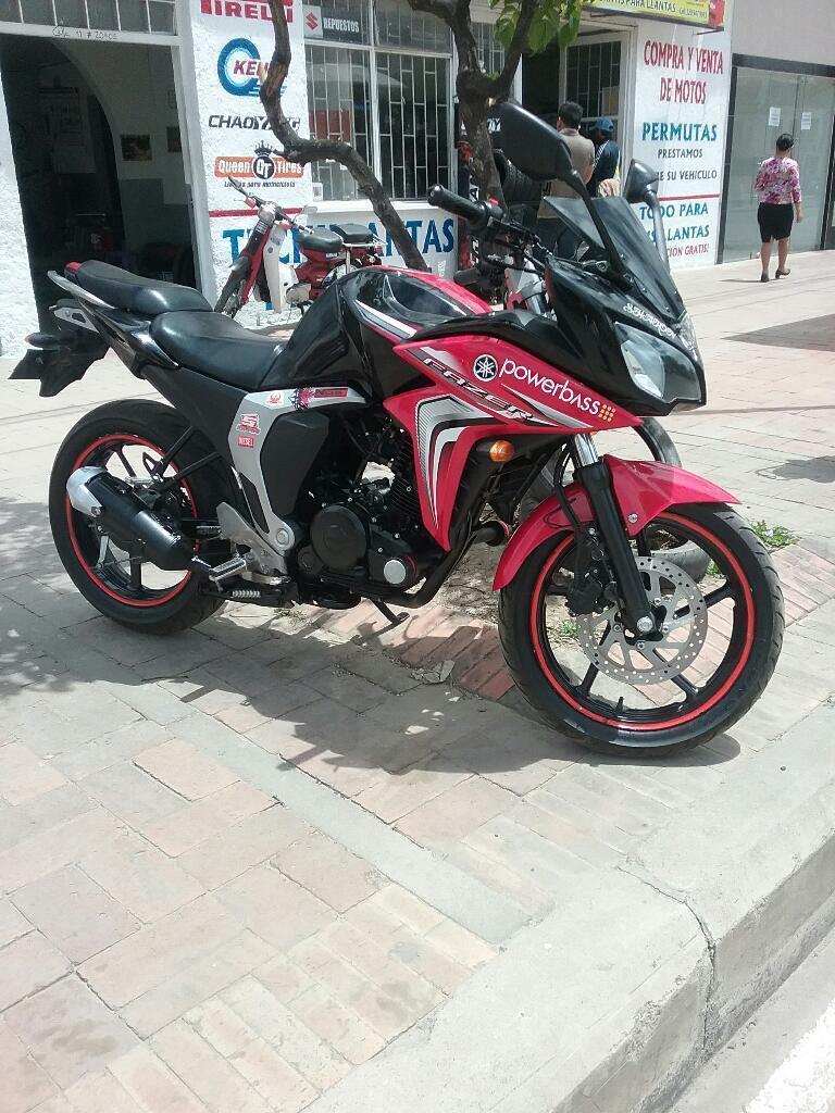 Vendo Hermosa Moto2016