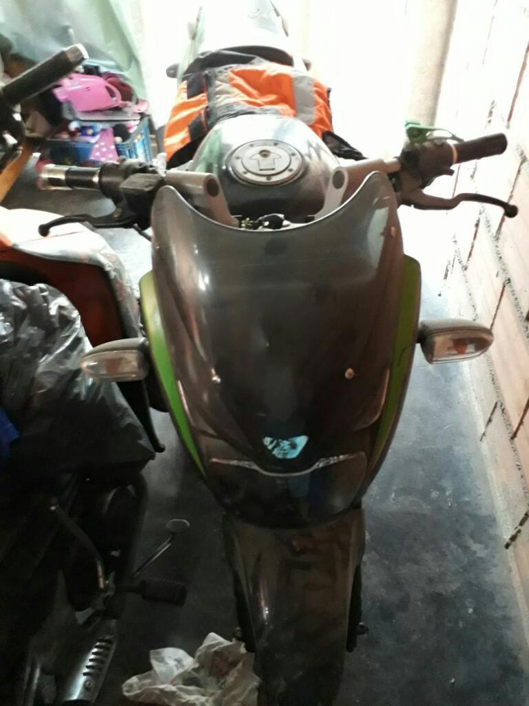 Moto Pulsar 180