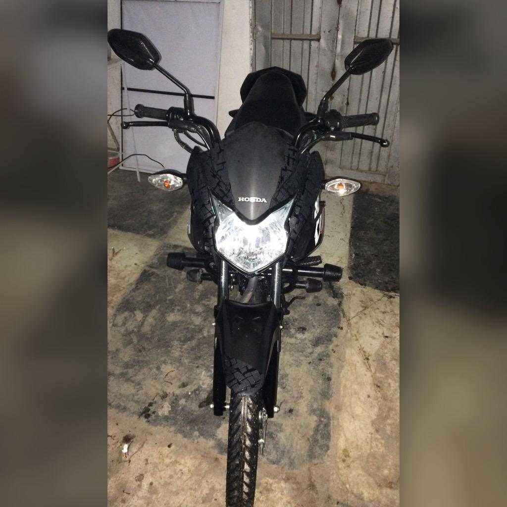 Moto CB 110