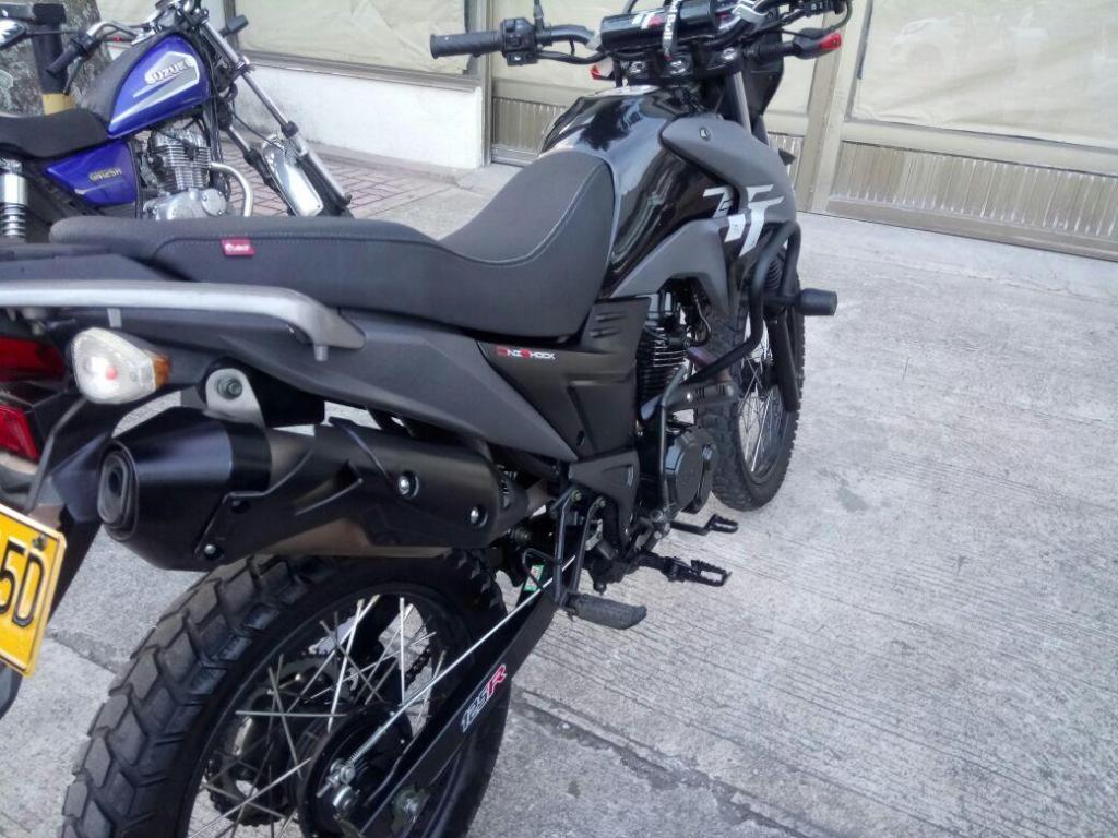 Se Vende AKT TTR 125