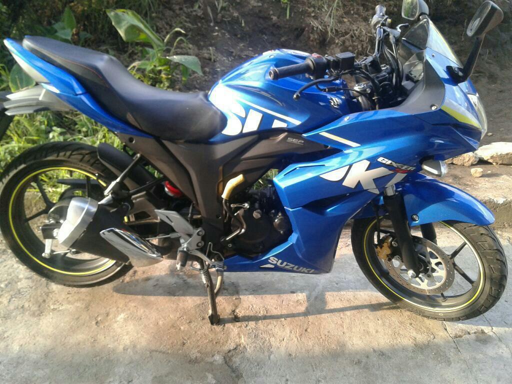 Suzuki Gixxer 2017 con 5000 Km Muy Hermo