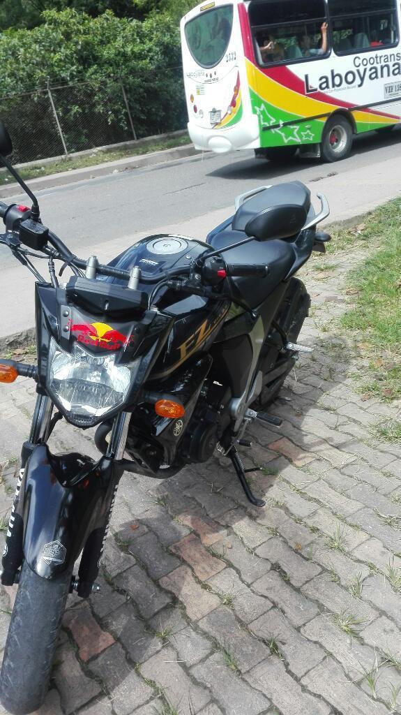 Vendo Moto Fz 2016