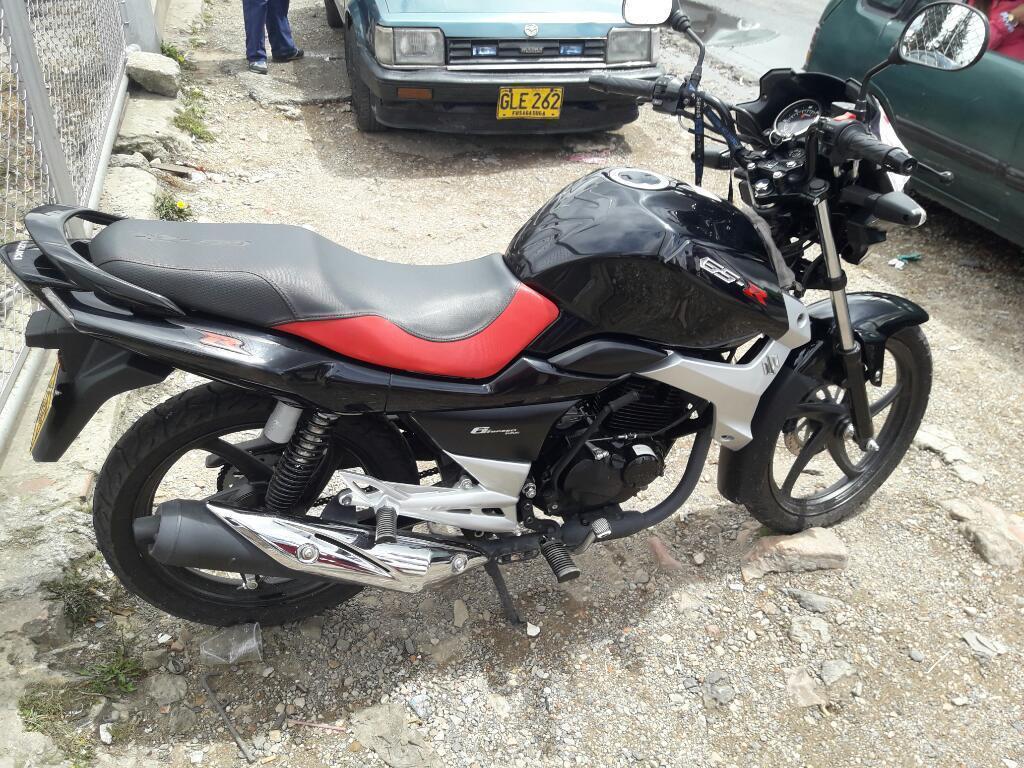 Vendo Modelo 2017 con 5000 Kl