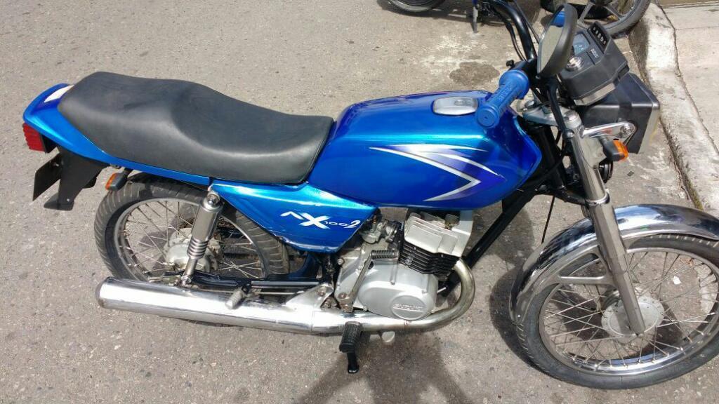 Suzuki Ax 100