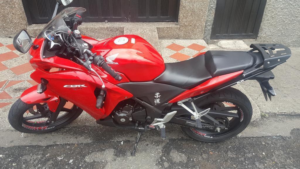 Cbr 250 Vencambio 2015 U.dueño Solo 18km