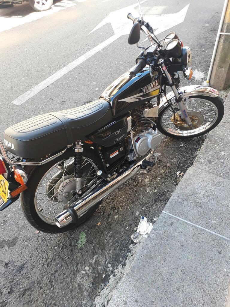 Se Vende Hermosa Rx 100 en 115