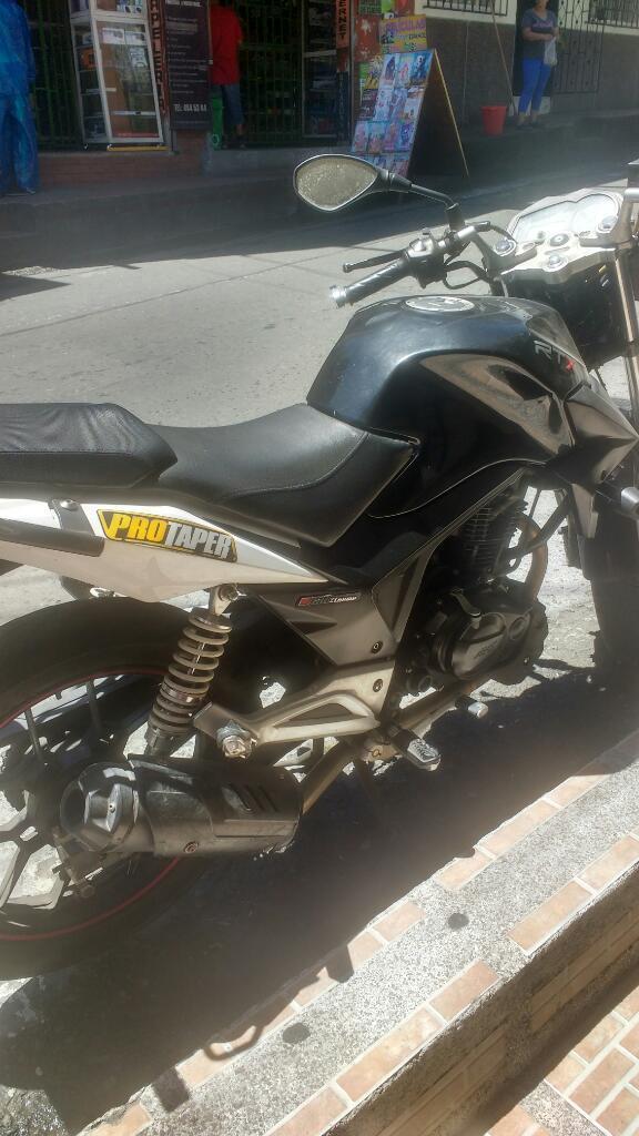 Vendo Moto