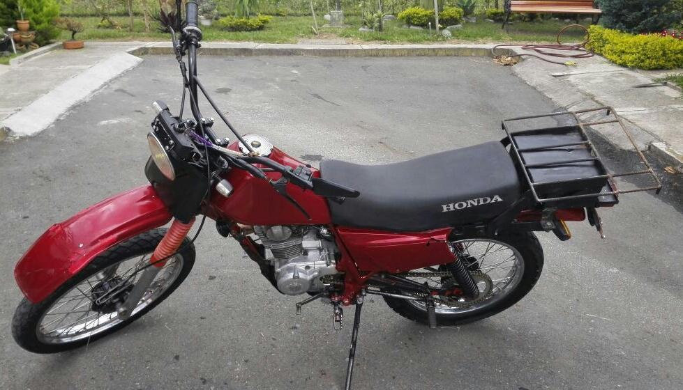 Moto Honda XL 185 En buen Estado. Full de motor y papeles al día