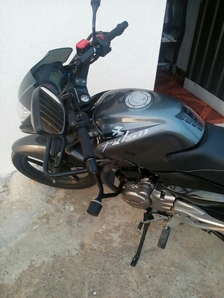 Vendo Pulsar 135 en Muy Buen Estado