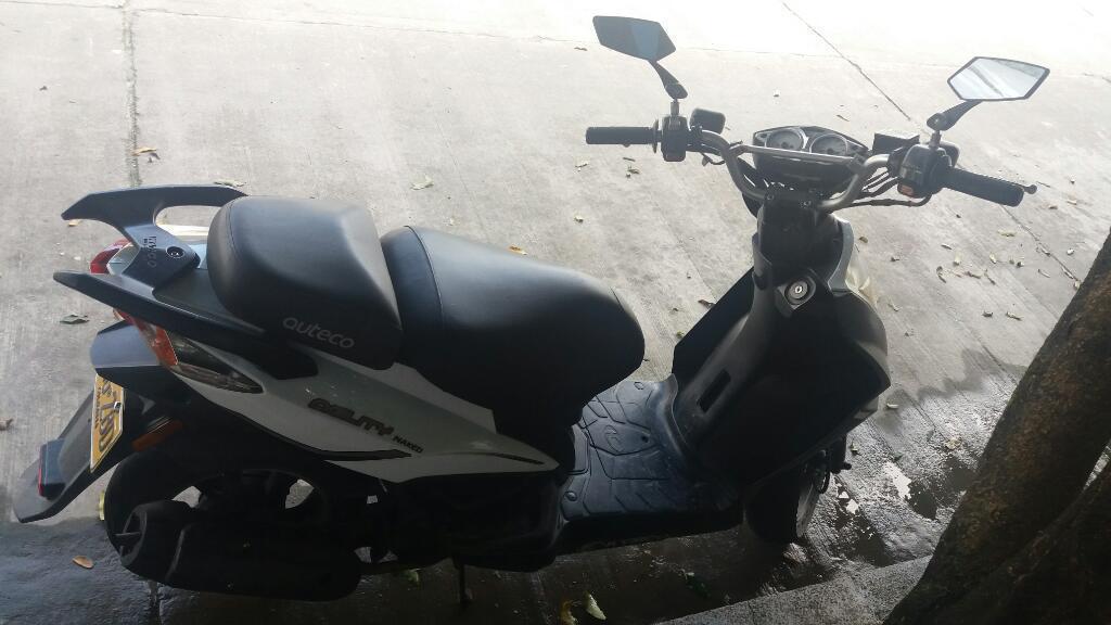 Vendo Moto Agility Modelo 2014