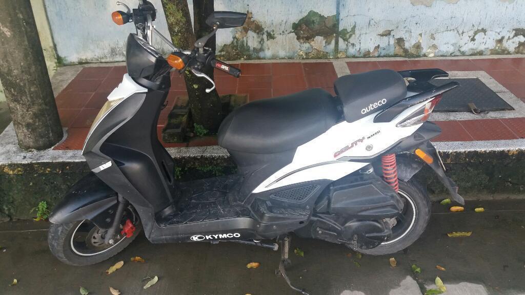 Vendo Moto Agility Modelo 2014