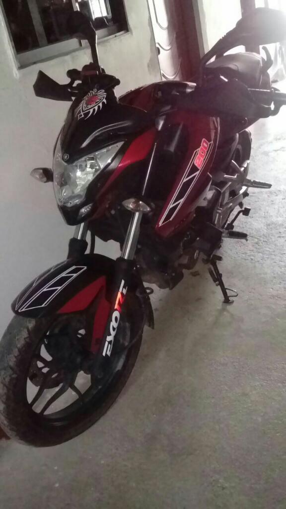 Pulsar 200