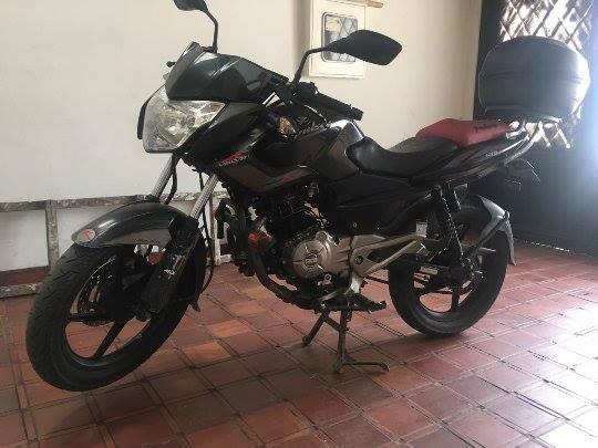Vendo pulsar 135 2013 papeles al dia