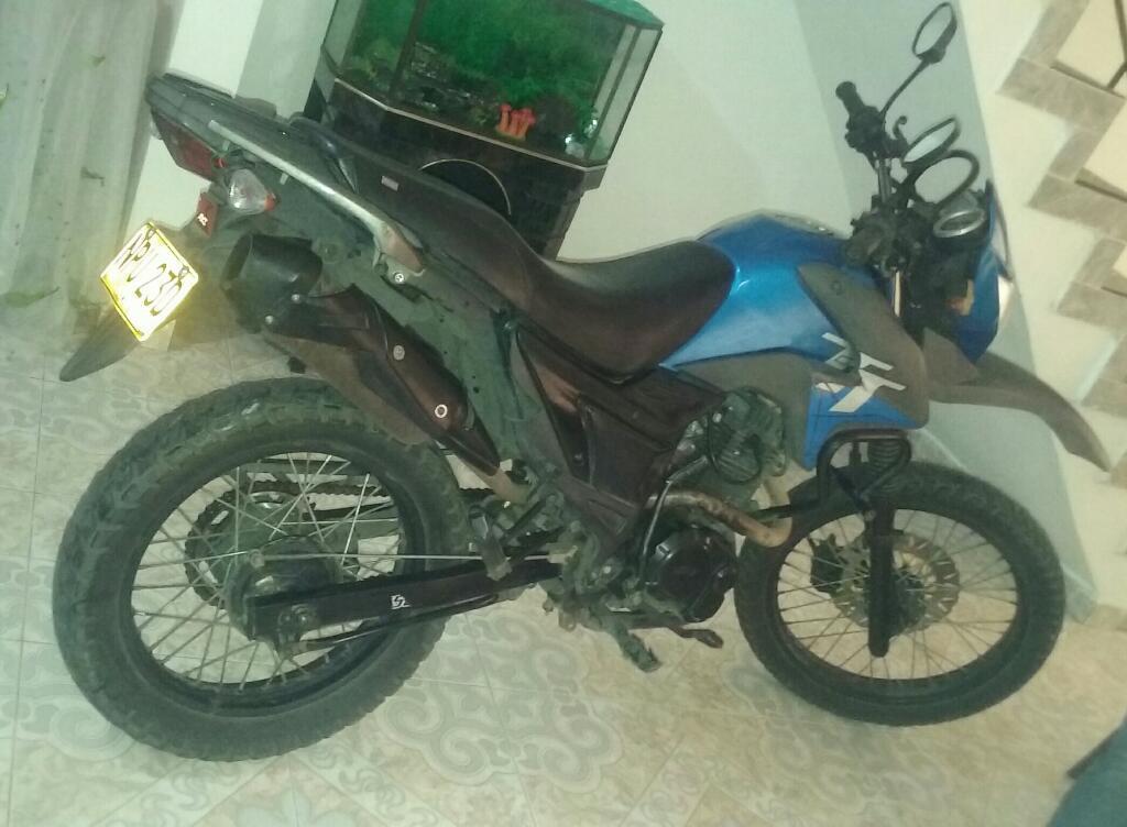 Vendo Moto Akt Tt 150