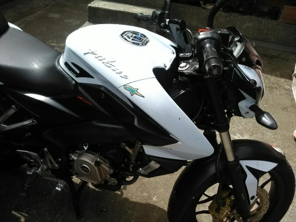 Pulsar 200 Ns 2014