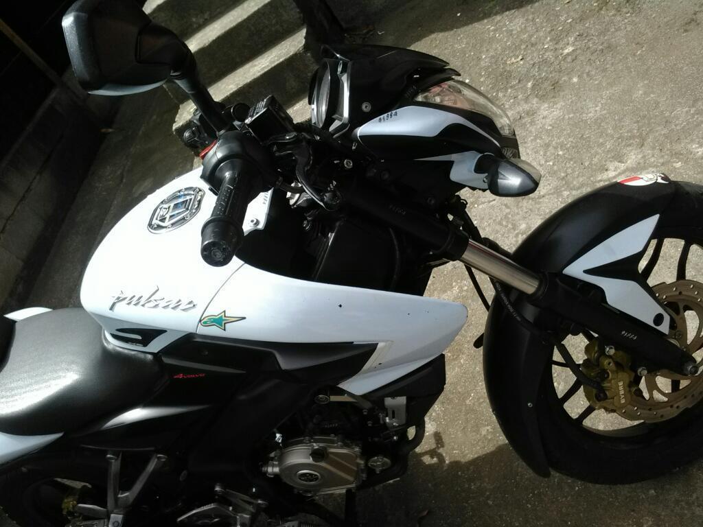 Pulsar 200 Ns 2014