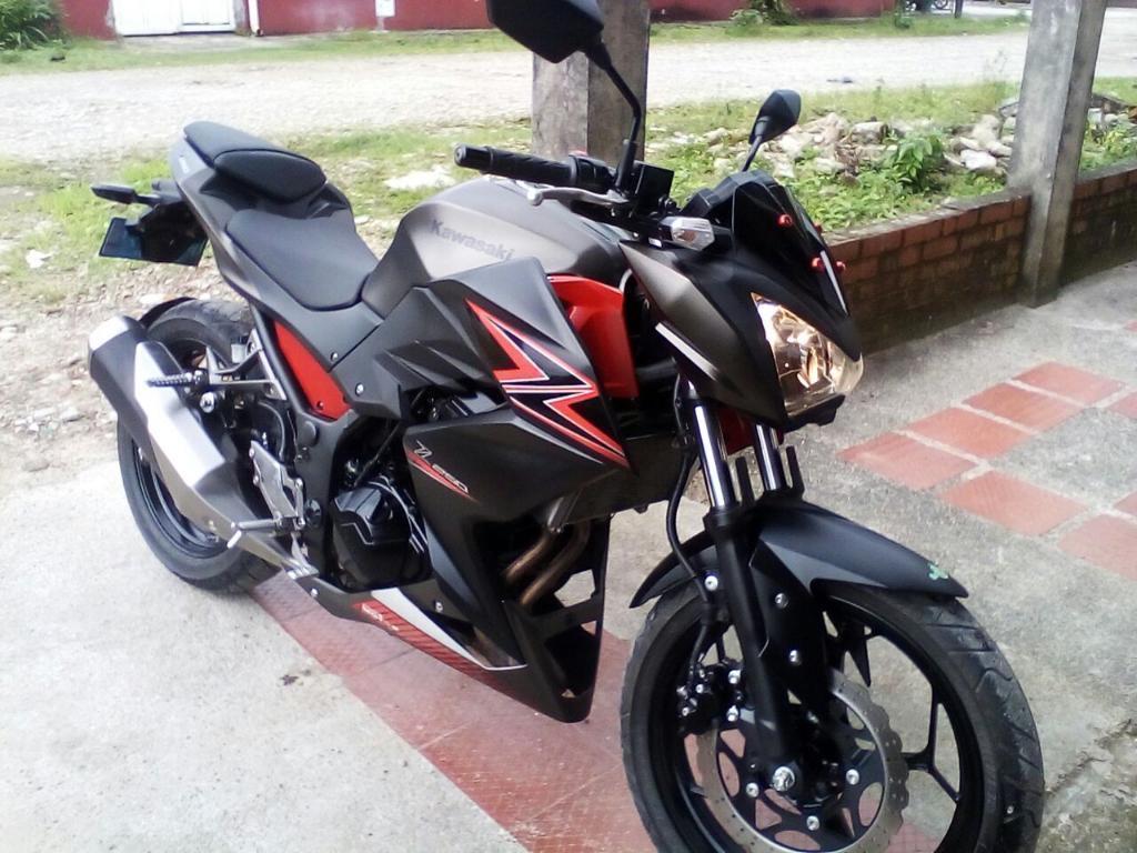 Kawazaki Z250
