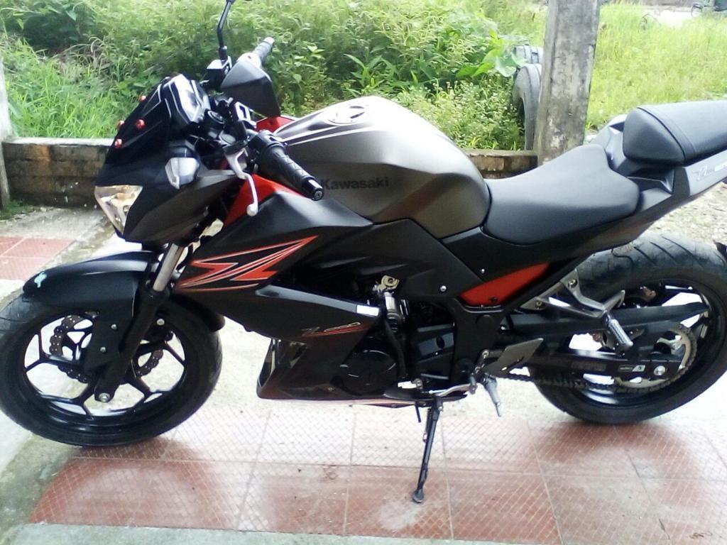 Kawazaki Z250