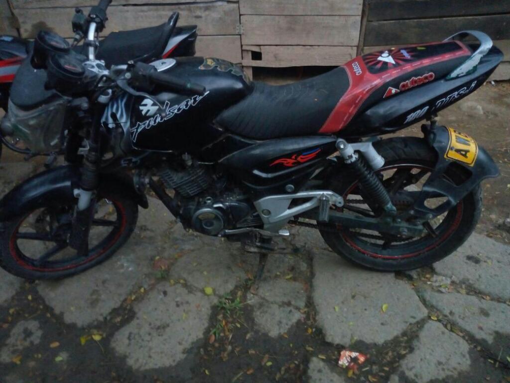 Vendo Moto Pulsar 180