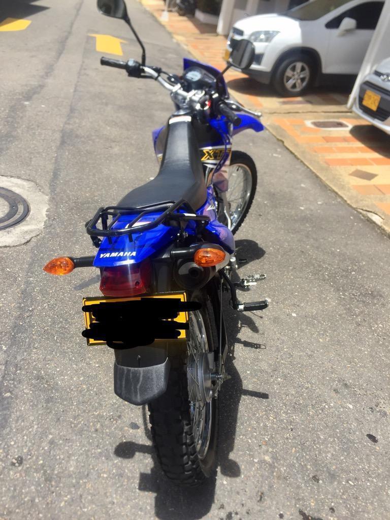 Se Vende XTZ 2017 3507810887