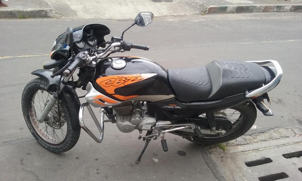 Moto Honda CBZ 160CC MUY BUEN ESTADO, Papeles al día