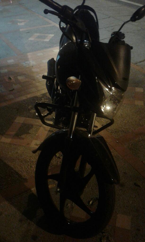 Vendo Moto Susuki Hayatte Barata