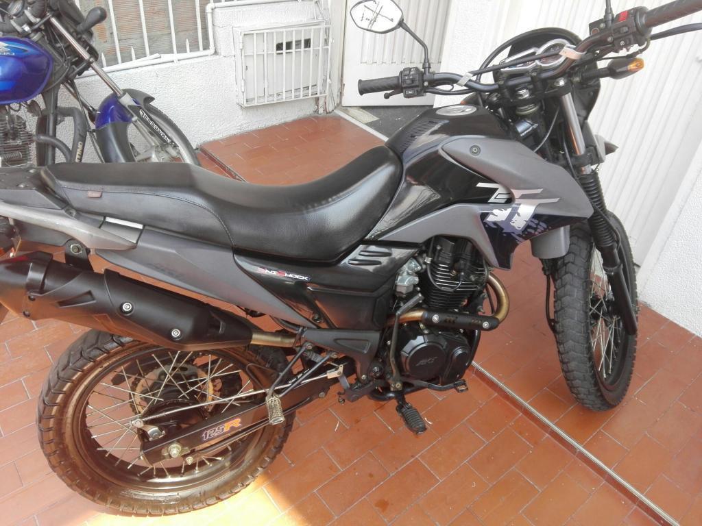 Moto AKT TTR 125