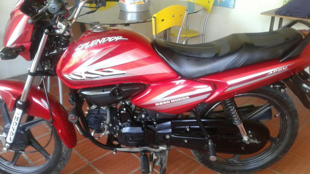 Vendo Honda Explendor Nxg 2012