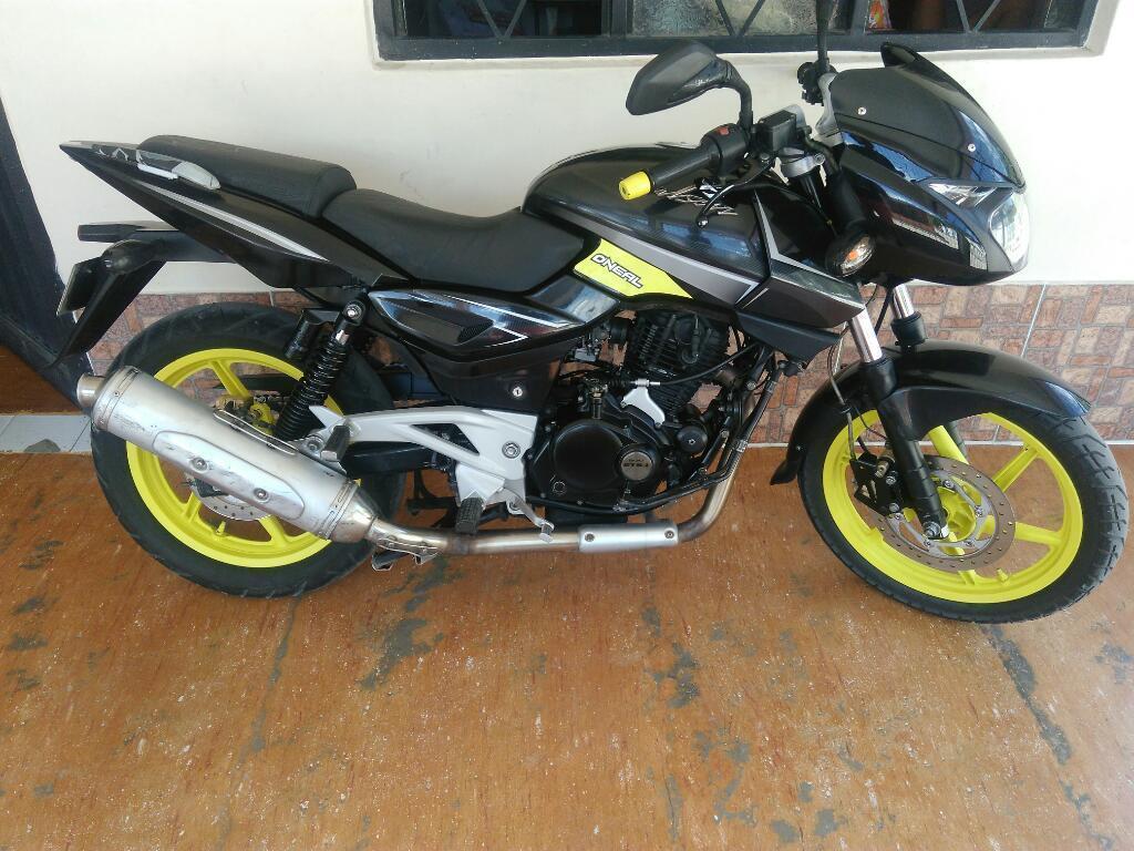 Pulsar 220s 2011