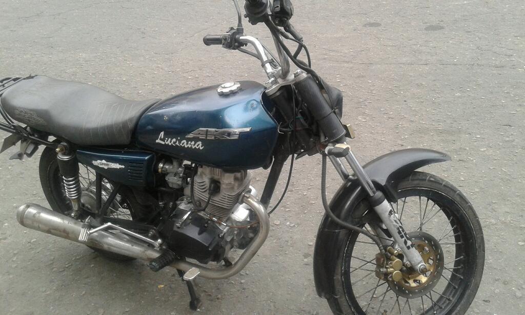 Vendo Akt 125 Sl Reponteciada