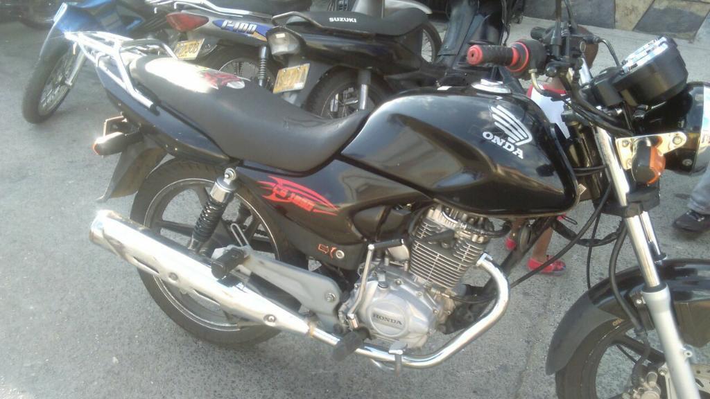 Honda Cb 2011