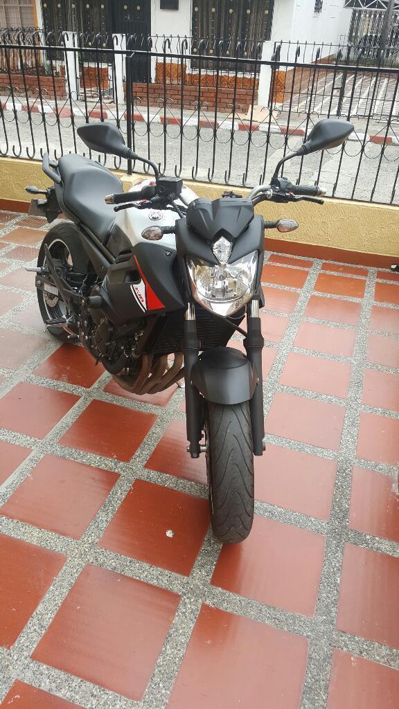 Yamaha Xj6n Modelo 2013