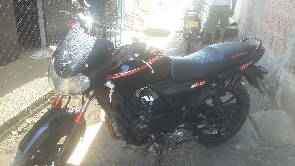 Vendo Moto Discober 135