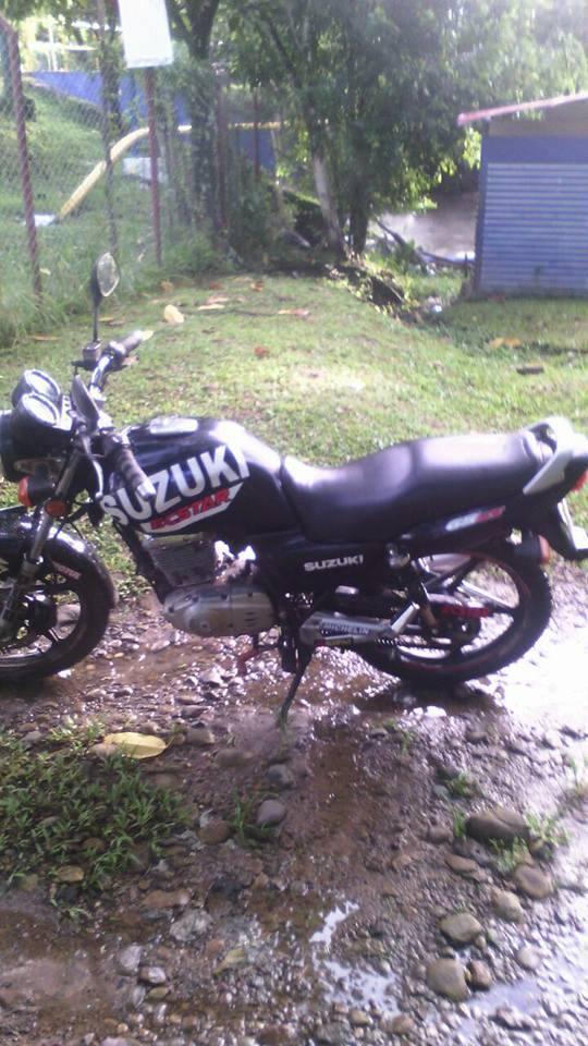 MOTO SUZUKI GS 125 MOD 2009