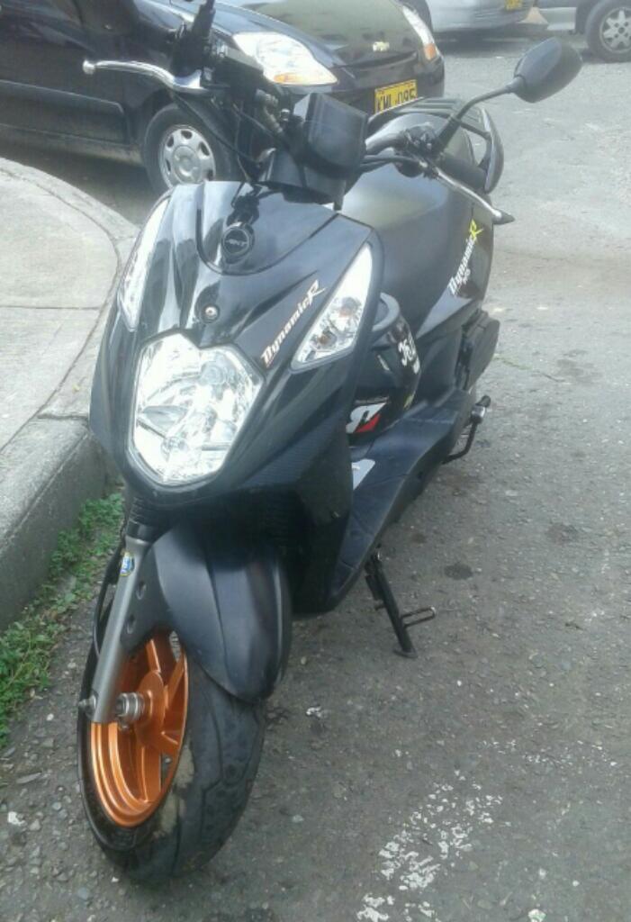 Moto Akt Dynamic R125 2014