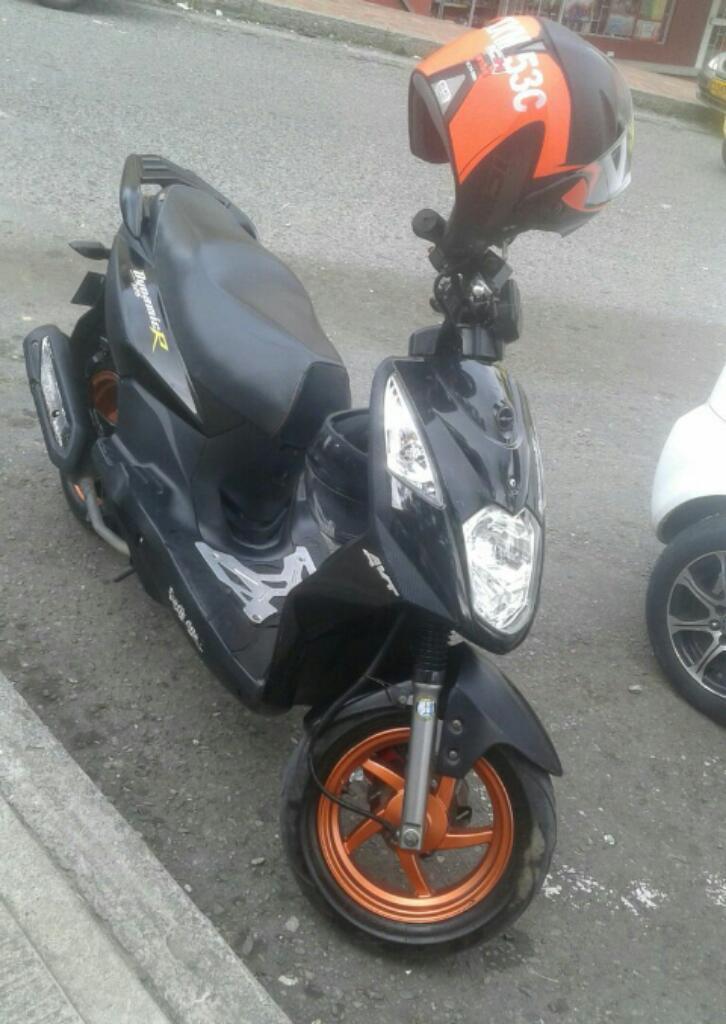 Moto Akt Dynamic R125 2014